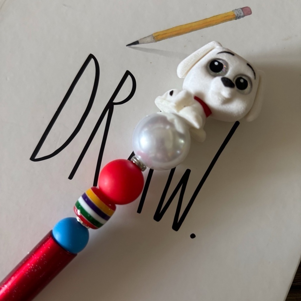 Disney Doorables: 101 Dalmatians: Rolly handmade beaded pen